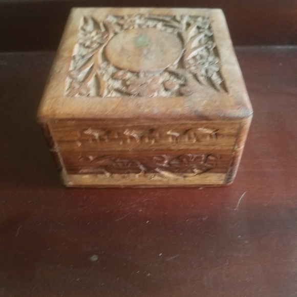 Hand Carved Teak Box - Picture 4 of 5